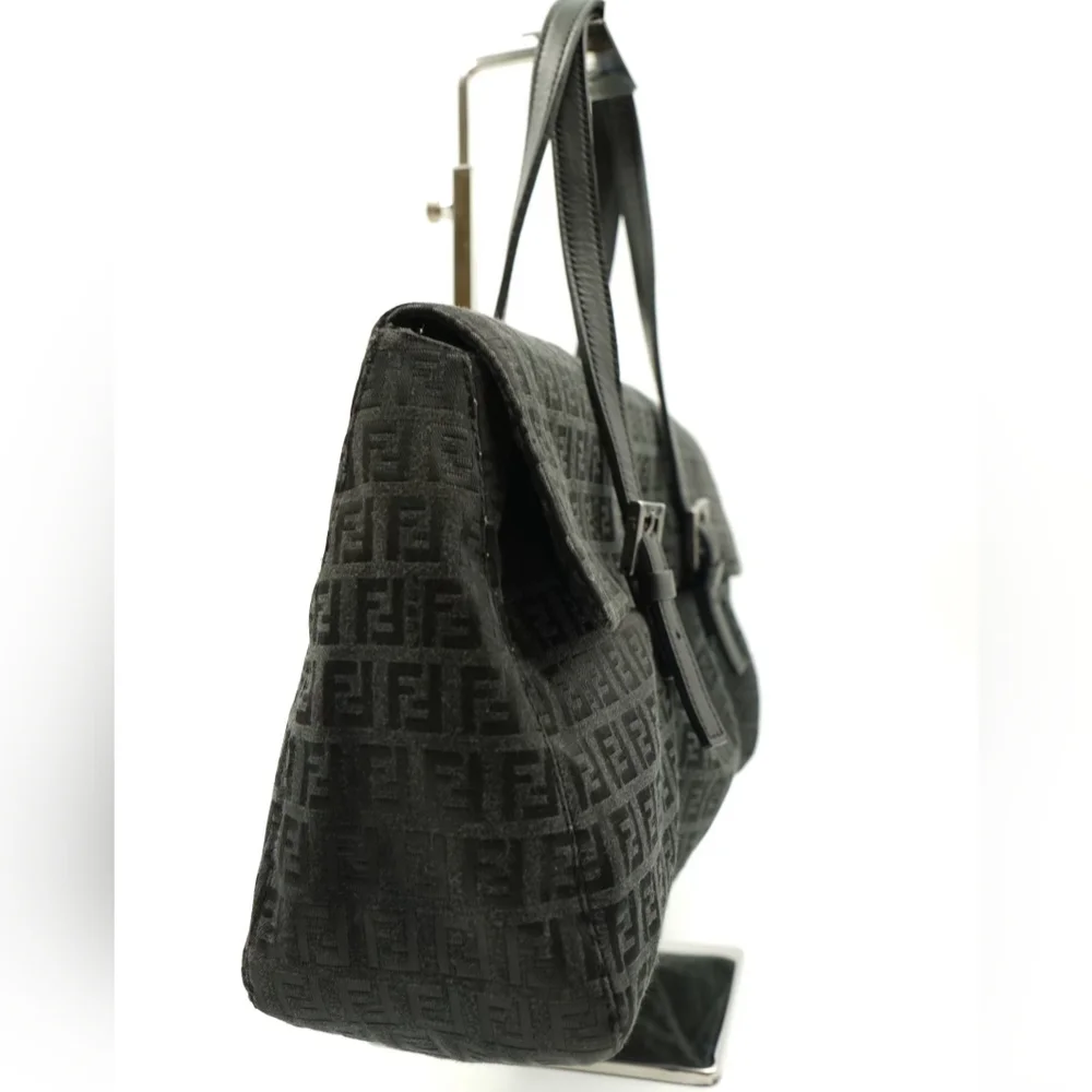 ❌️❌️SOLD❌️❌️J36💖 Fendi Vintage Black Flap Zucchino Shoulder Bag - Picture 6 of 16